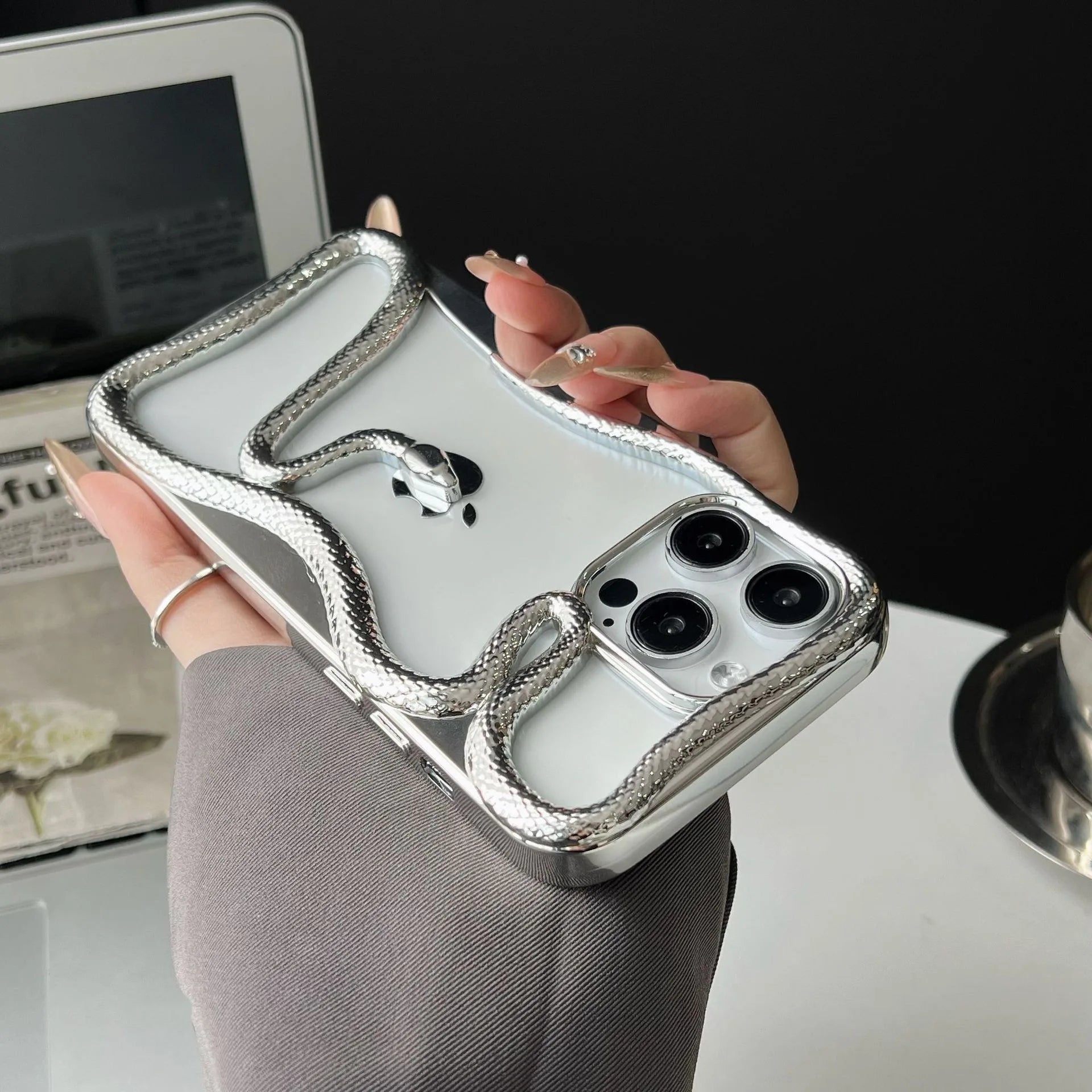 Cool 3D Snake Hollow Phone Case - Caseably